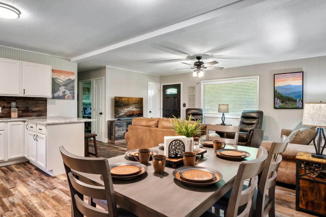 Modern Pigeon Forge Gem Near Dollywood, Gatlinburg & Smokies - 2 Mins To Pkwy & Strip, Hot Tub, Fire Pit, Cable, Hi-Speed Wifi Βίλα Εξωτερικό φωτογραφία