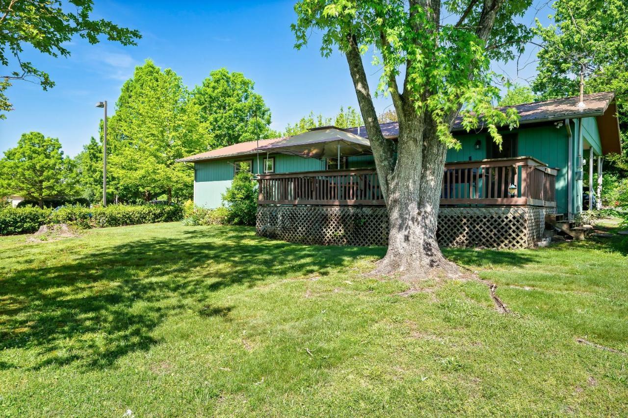 Modern Pigeon Forge Gem Near Dollywood, Gatlinburg & Smokies - 2 Mins To Pkwy & Strip, Hot Tub, Fire Pit, Cable, Hi-Speed Wifi Βίλα Εξωτερικό φωτογραφία